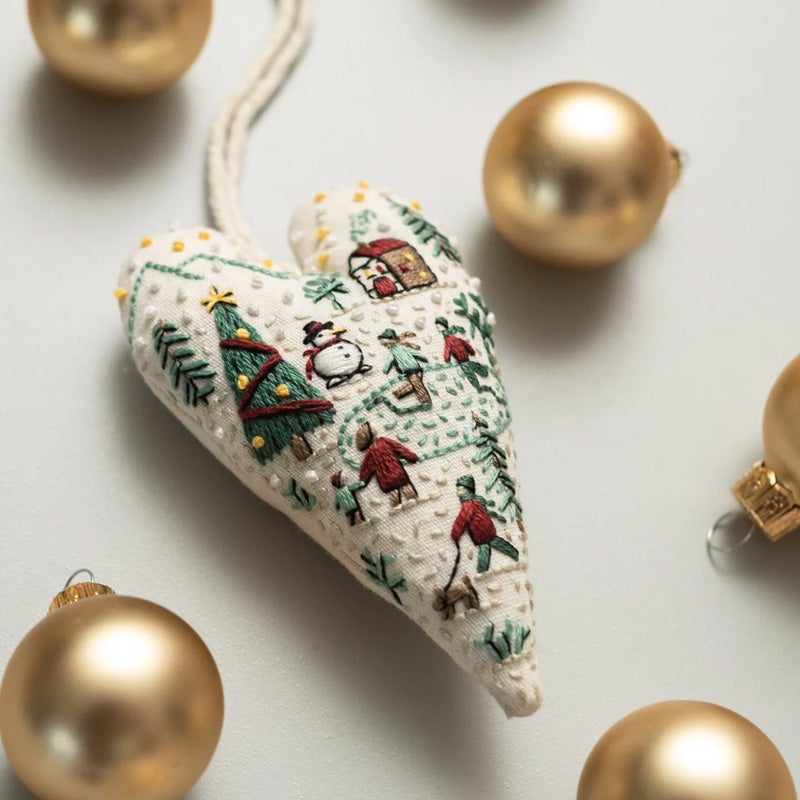 🎉DIY Heart Shaped Hand Embroidered Christmas Ornament Kit