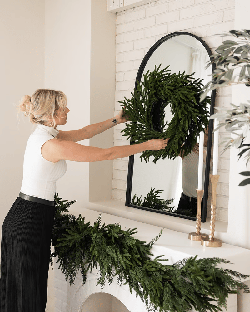 ✨Natural Christmas Greenery - Real Touch Norfolk Pine Garland🌲